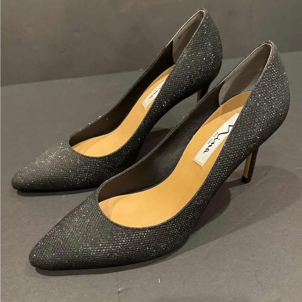 Nina Charcoal Glitter Heels. Size 9 med